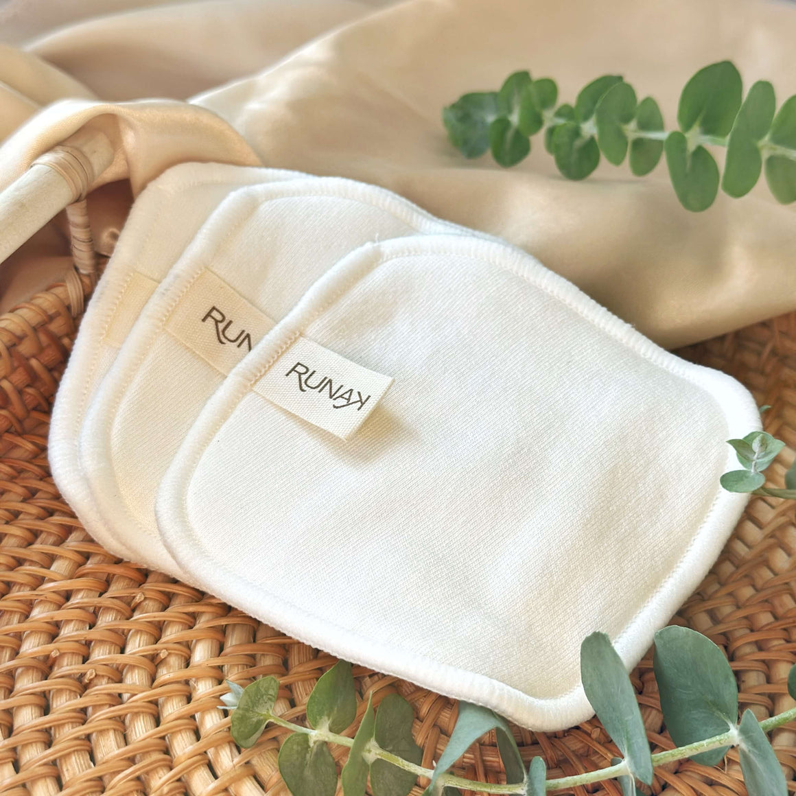 Lingettes biodégradables Runak – Démaquillage naturel et durable