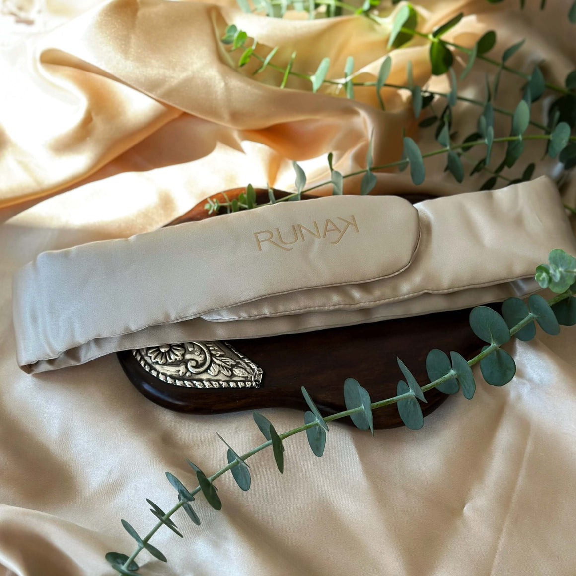 Bandeau réglable en soie de mûrier – Rituel beauté consciente Runak